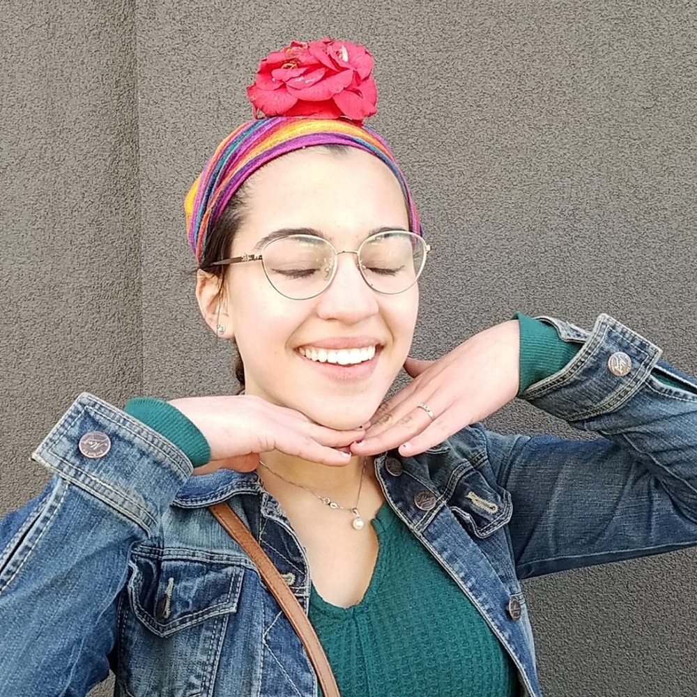 Meet your Posher, Donia